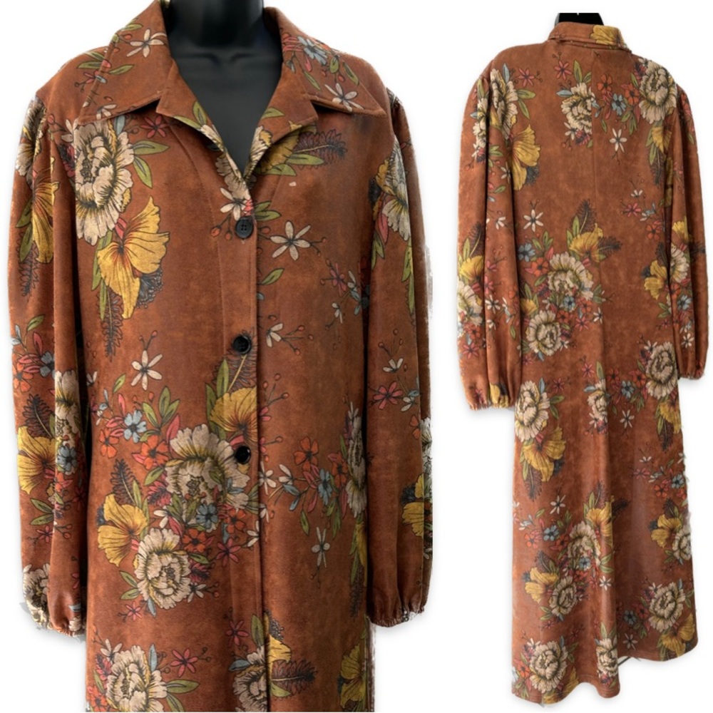 Long faux-leather printed coat size L